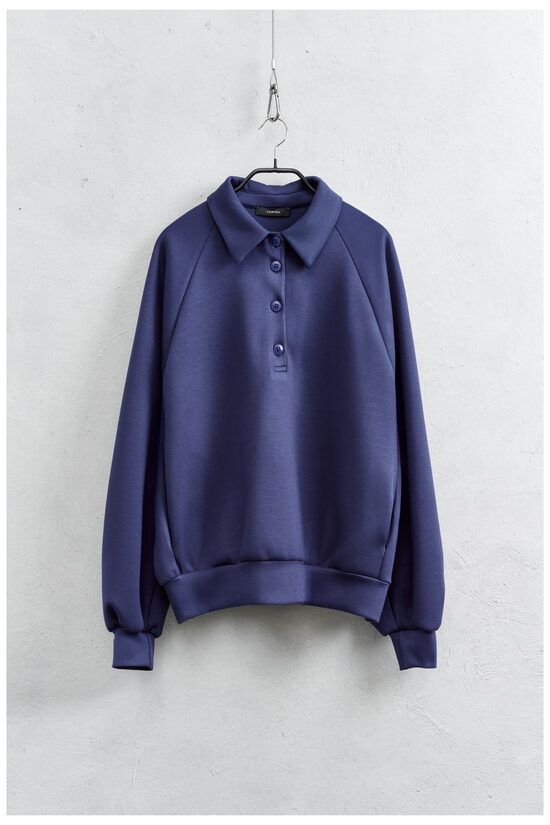 Brīvā laika tops Zilā krāsā